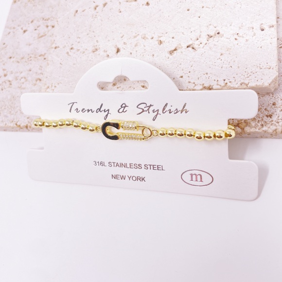 Trendy and stylish stretch bracelet - Picture 4 of 4